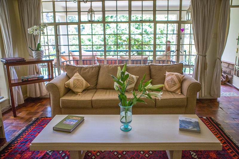 Garden Cottage - Gallery 24